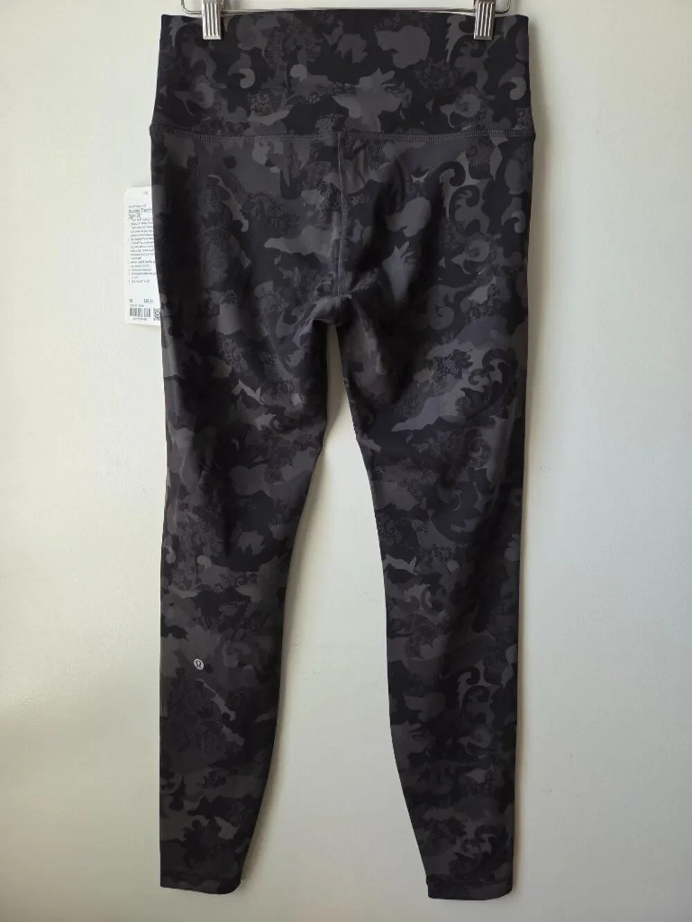 NWT LULULEMON WUNDER TRAIN PRINTED LEGGING HI RISE TIGHT 28